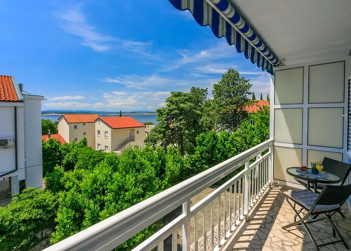 Podvezanec Apartment